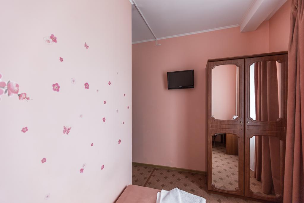 Hotel Rogachev Rahachow エクステリア 写真